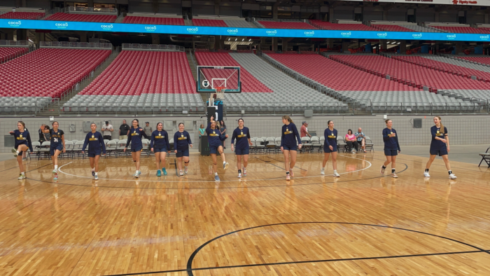 Glendale Prep Girls Basketball Team warming up at Section 7